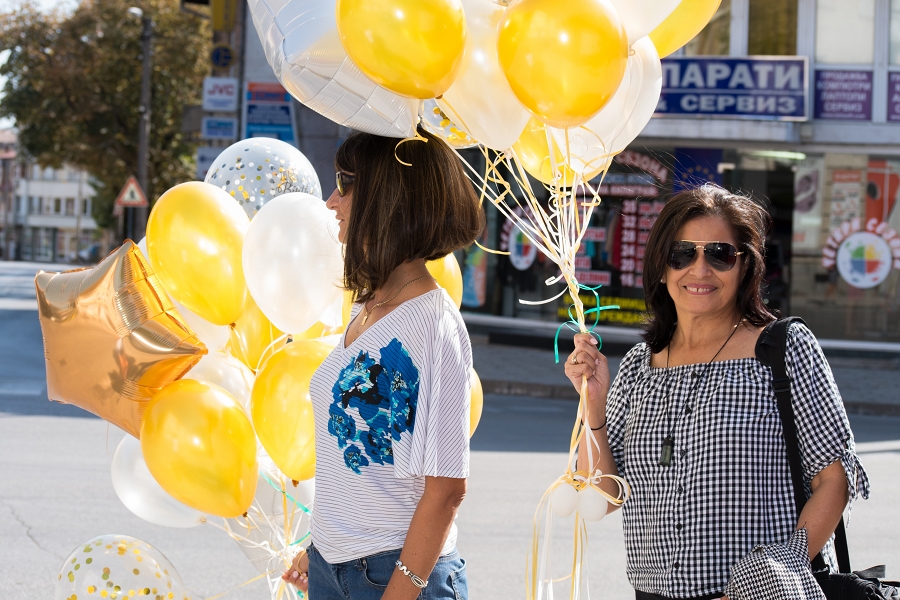 Balloon Ladies of Kazanlak